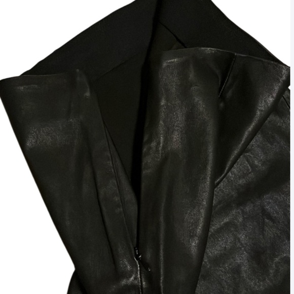 GRLFRND Carter Leather Bicycle Shorts In Black- Size Small - Picture 5 of 12